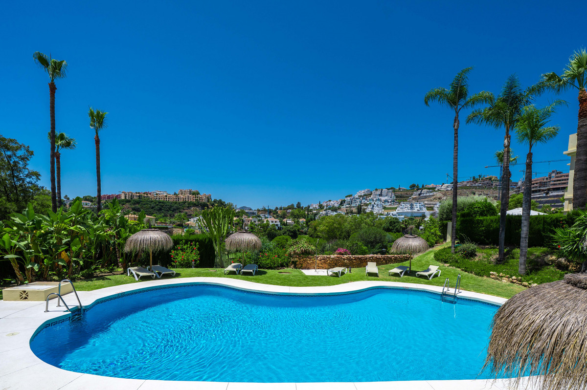 3 Bed Townhouse for sale in La Quinta Costa Del Sol, Málaga, Spain