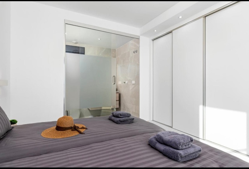 Se vende Villa - Chalet de 3 dormitorios en Costa Blanca, Alicante, España
