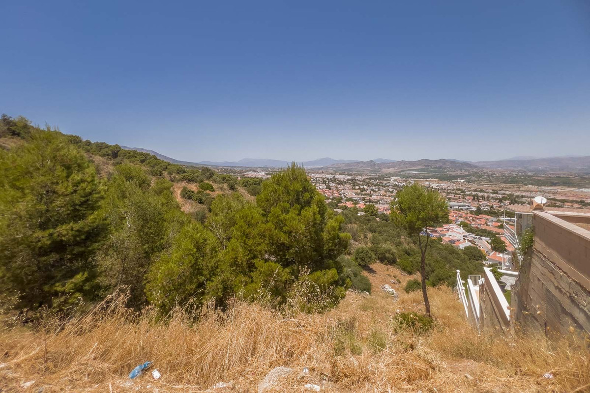 Se vende Terreno Urbano  en Costa Del Sol, Málaga, España