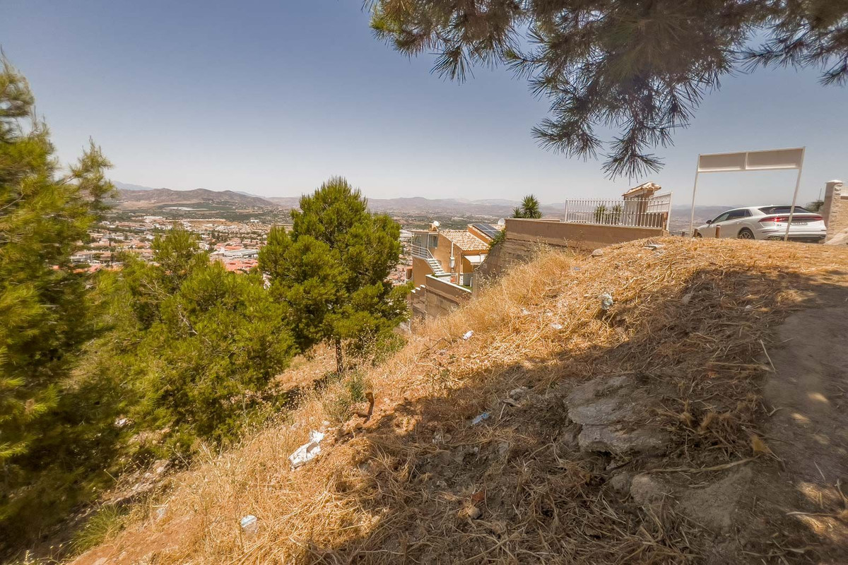 Se vende Terreno Urbano  en Costa Del Sol, Málaga, España