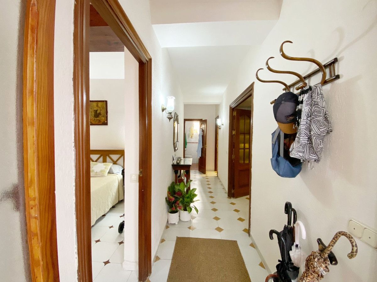 4 Bed Townhouse for sale in Marbella Costa Del Sol, Málaga, Spain
