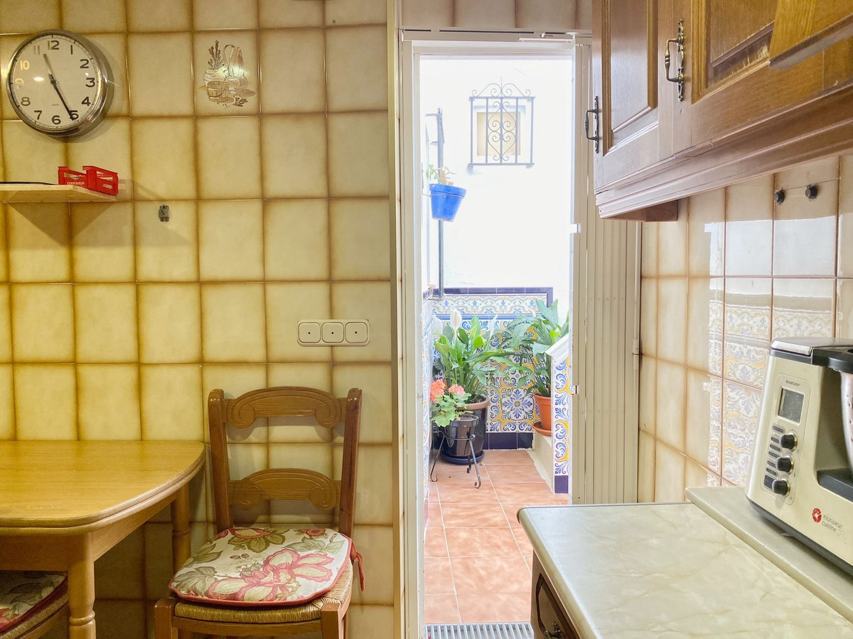 4 Bed Townhouse for sale in Marbella Costa Del Sol, Málaga, Spain