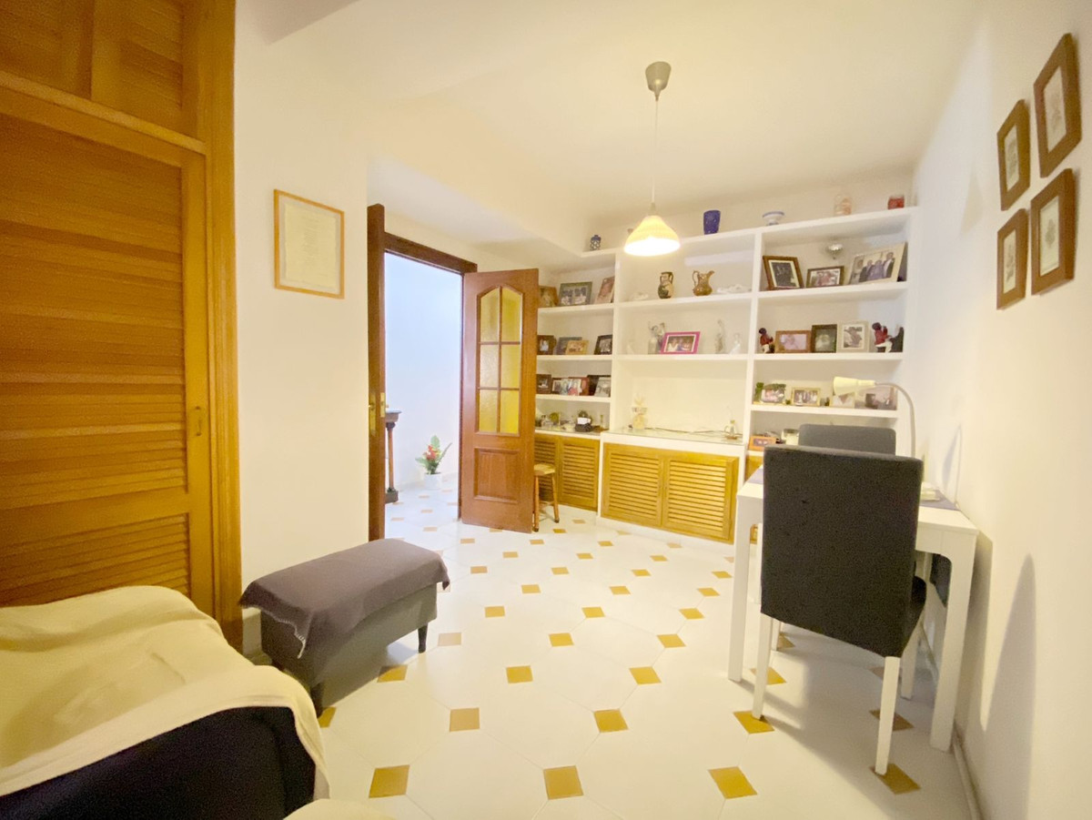 4 Bed Townhouse for sale in Marbella Costa Del Sol, Málaga, Spain