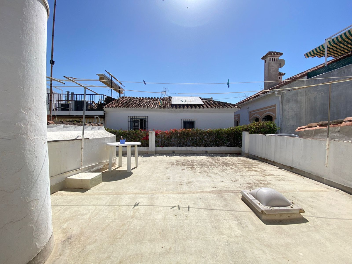 4 Bed Townhouse for sale in Marbella Costa Del Sol, Málaga, Spain