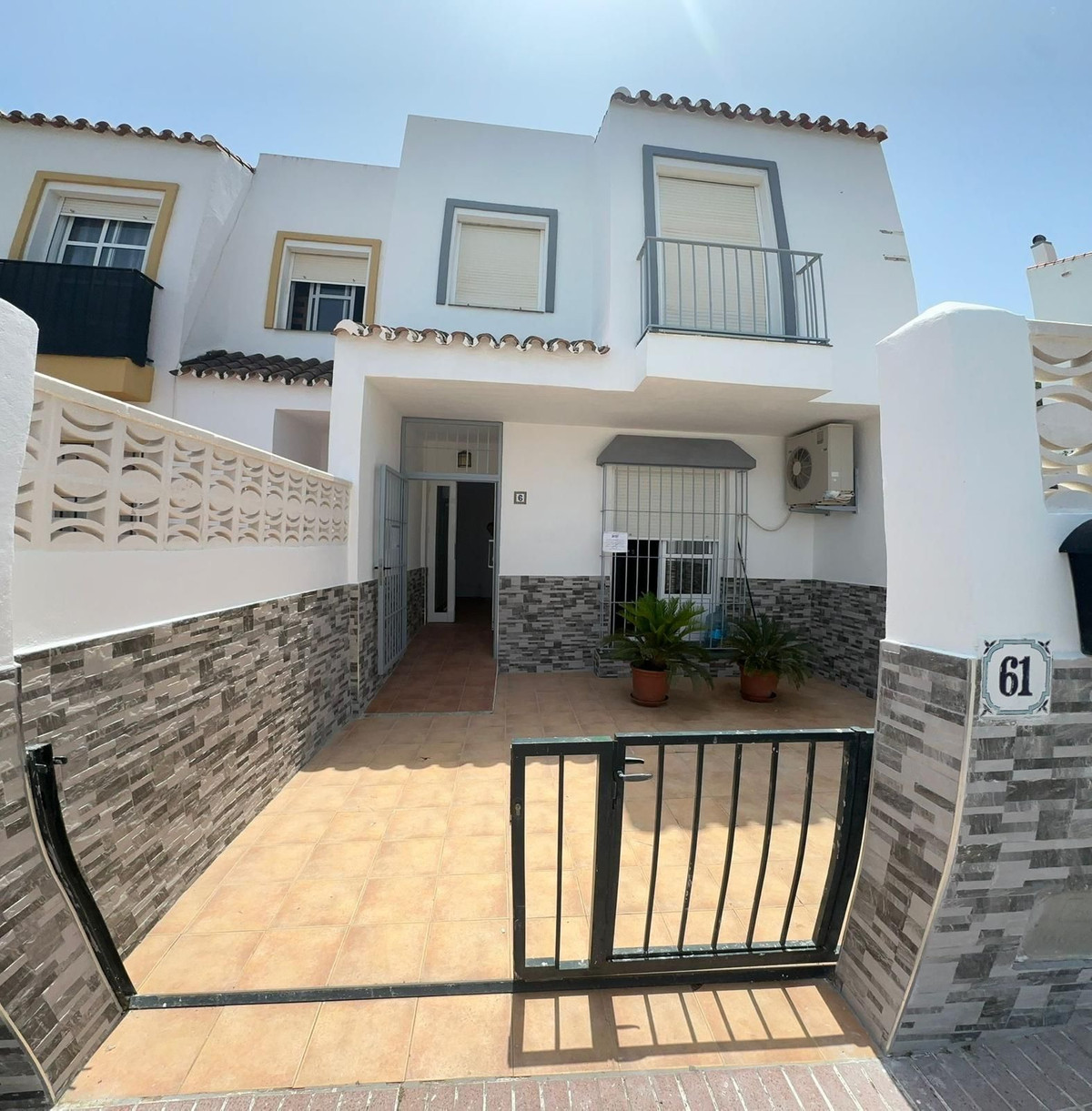 4 Bed Townhouse for sale in Manilva Costa Del Sol, Málaga, Spain