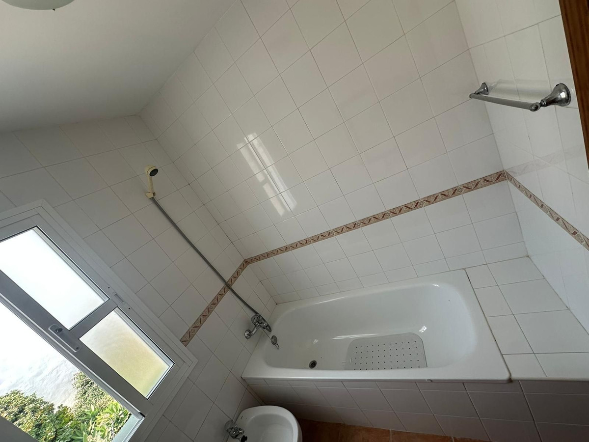 4 Bed Townhouse for sale in Manilva Costa Del Sol, Málaga, Spain