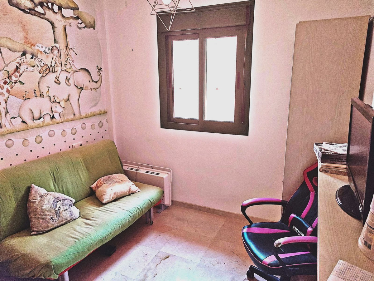 4 Bed Apartment for sale in Torreblanca Costa Del Sol, Málaga, Spain