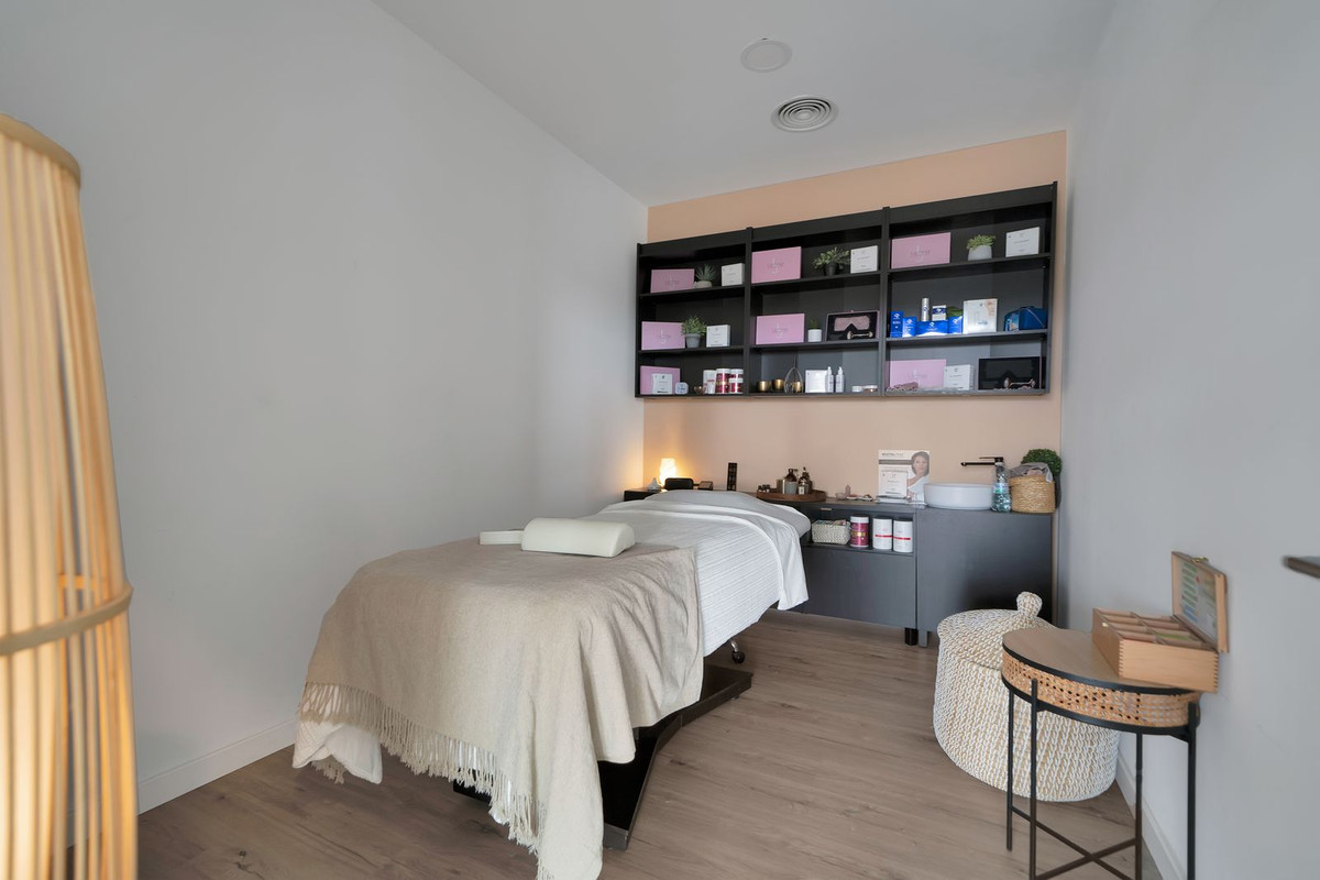 Se vende Apartamento Planta Baja de 3 dormitorios en Costa Del Sol, Málaga, España
