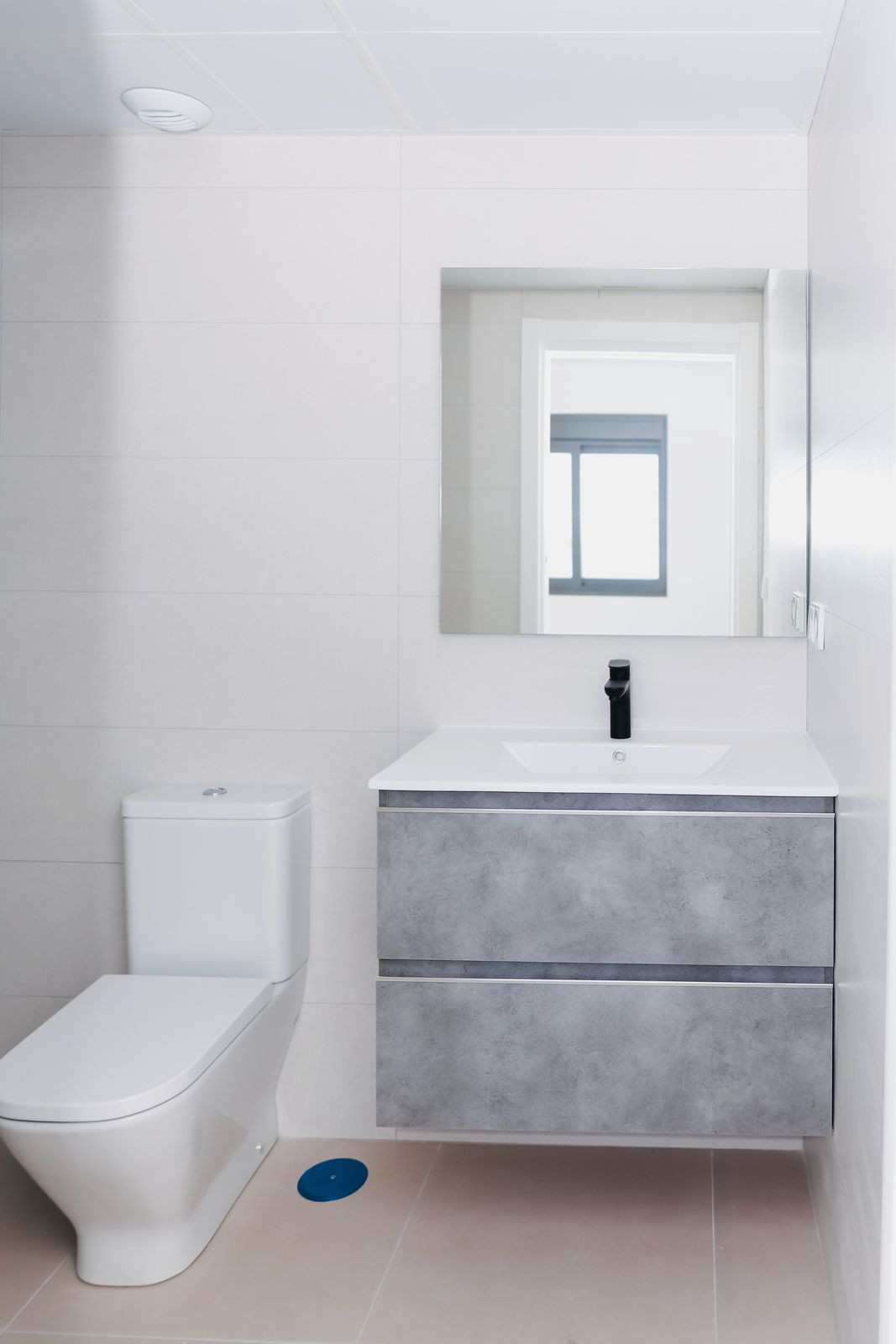 2 Bed Apartment for sale in Vélezmálaga Costa Del Sol East, Málaga, Spain