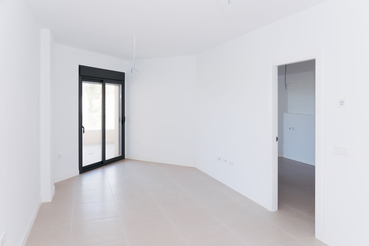 2 Bed Apartment for sale in Vélezmálaga Costa Del Sol East, Málaga, Spain