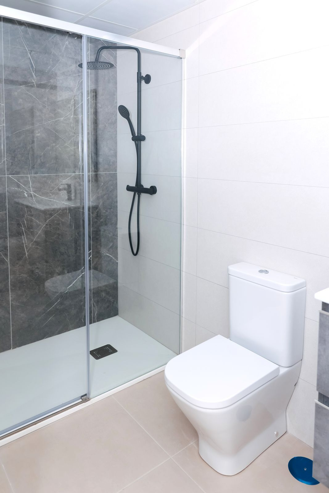 2 Bed Apartment for sale in Vélezmálaga Costa Del Sol East, Málaga, Spain