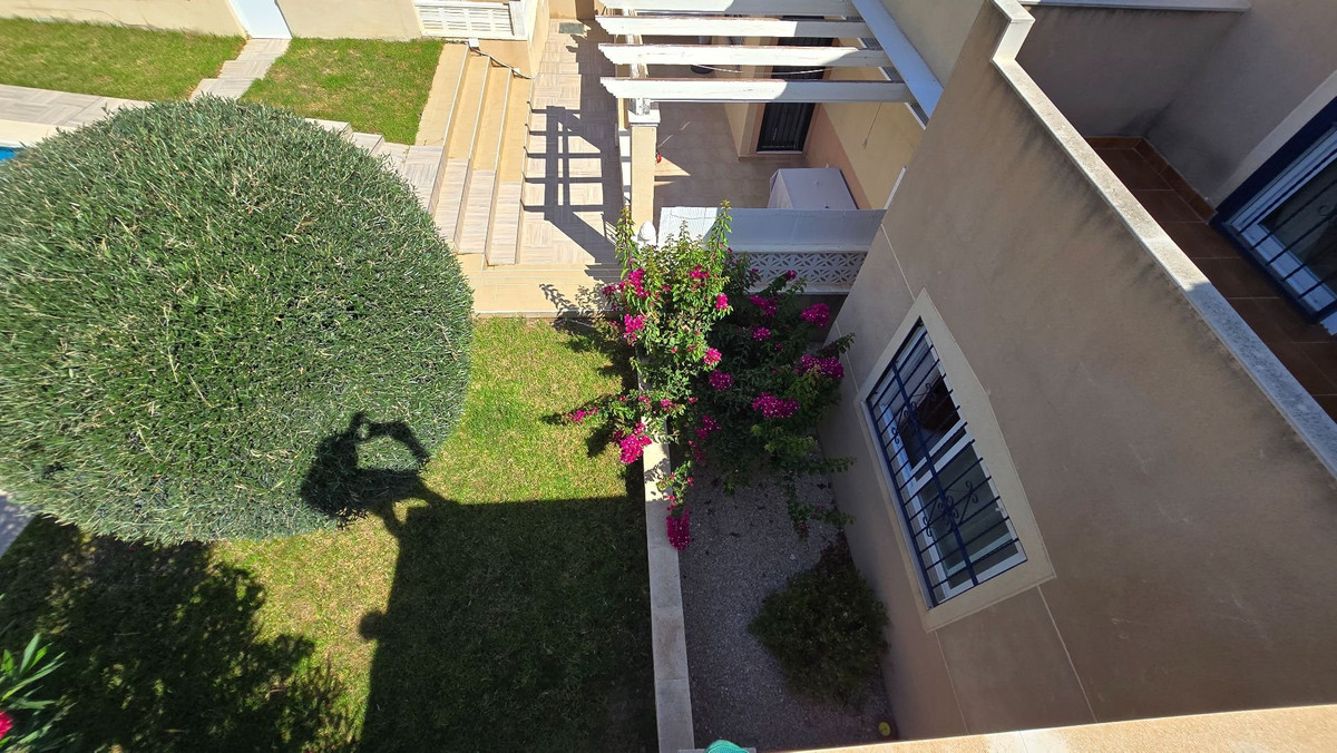 Se vende Villa - Chalet de 3 dormitorios en Costa Blanca, Alicante, España