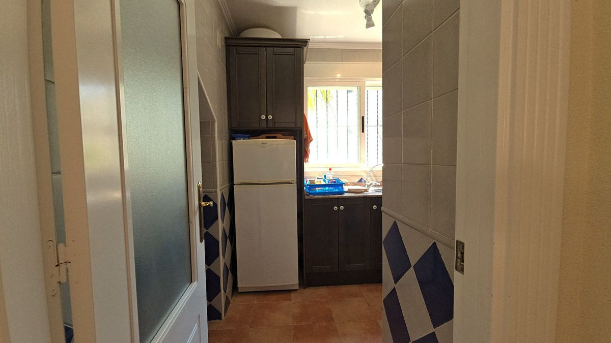 Se vende Villa - Chalet de 3 dormitorios en Costa Blanca, Alicante, España