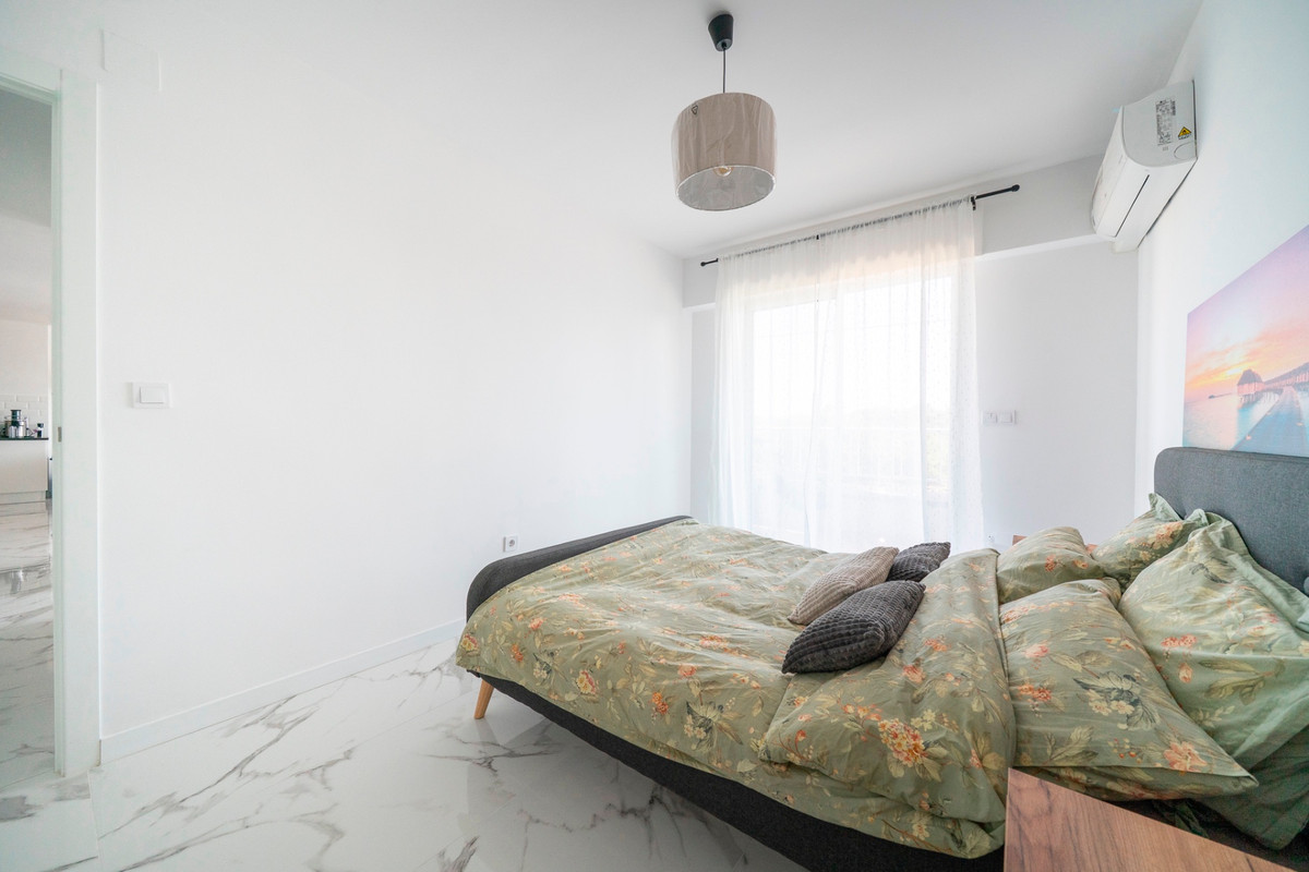 Se vende Apartamento Planta Media de 2 dormitorios en Costa Blanca, Alicante, España