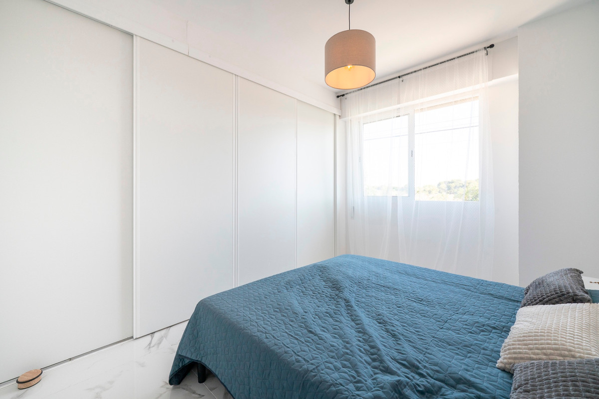 Se vende Apartamento Planta Media de 2 dormitorios en Costa Blanca, Alicante, España
