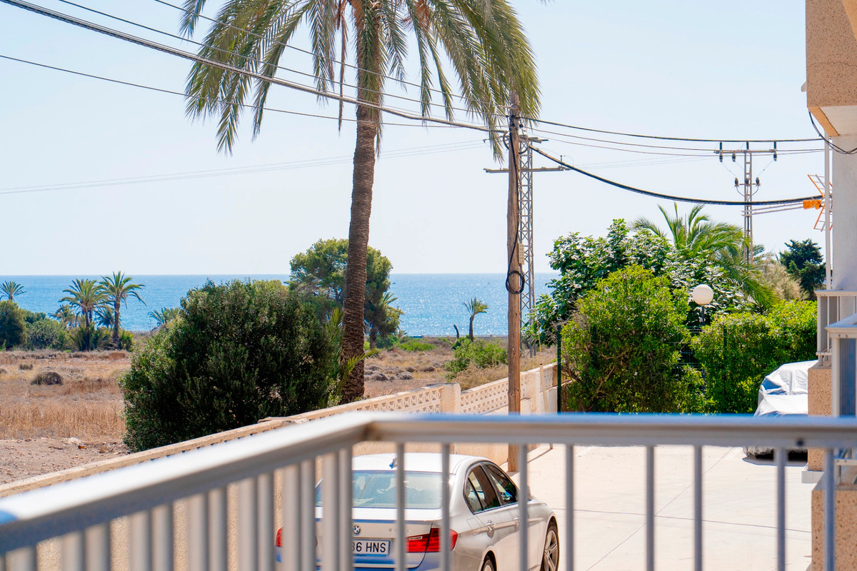 Se vende Apartamento Planta Media de 2 dormitorios en Costa Blanca, Alicante, España