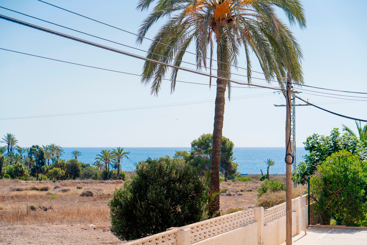 Se vende Apartamento Planta Media de 2 dormitorios en Costa Blanca, Alicante, España