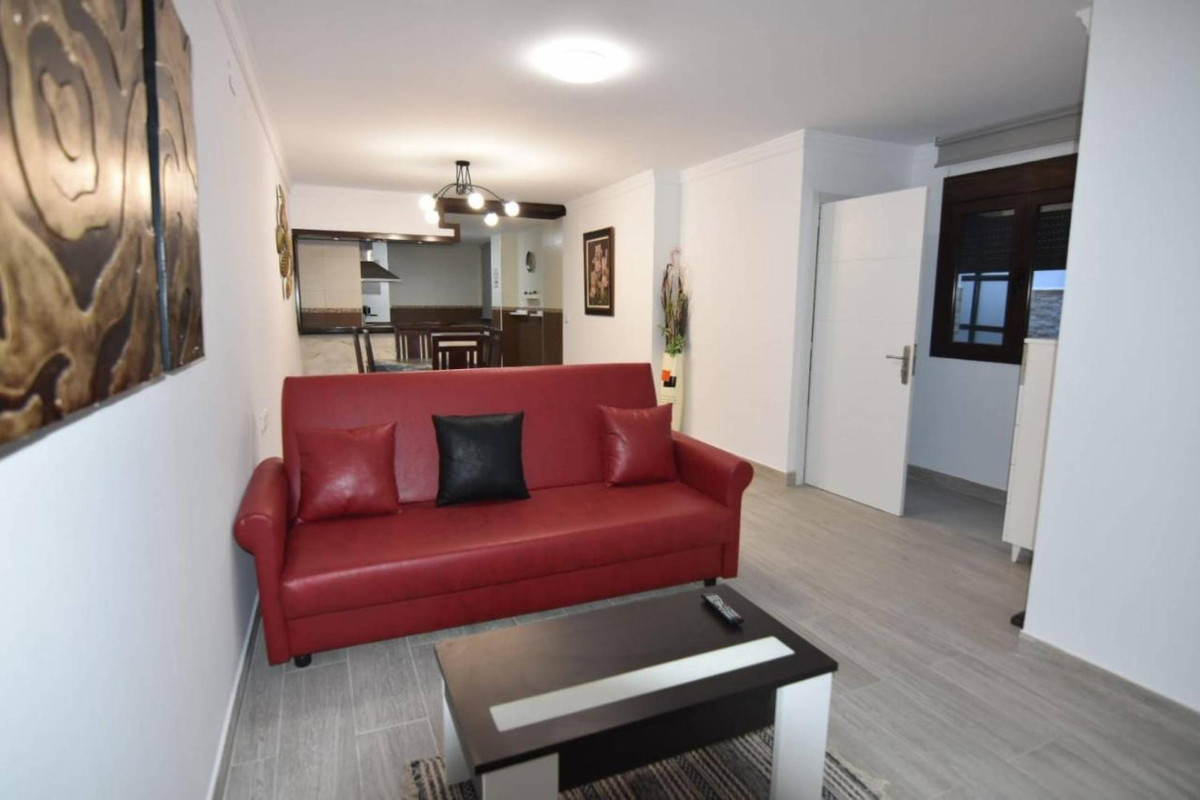 3 Bed Commercial unit for sale in Ronda Costa Del Sol, Málaga, Spain