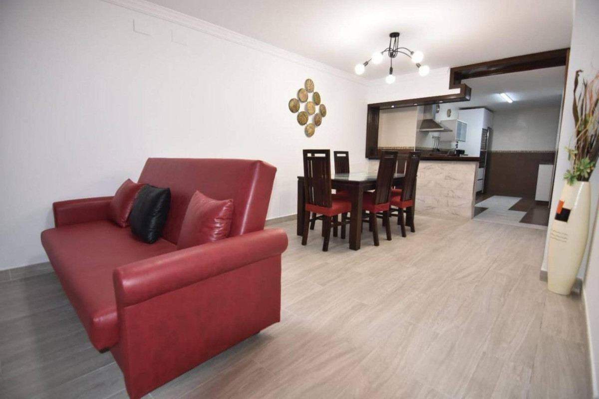3 Bed Commercial unit for sale in Ronda Costa Del Sol, Málaga, Spain