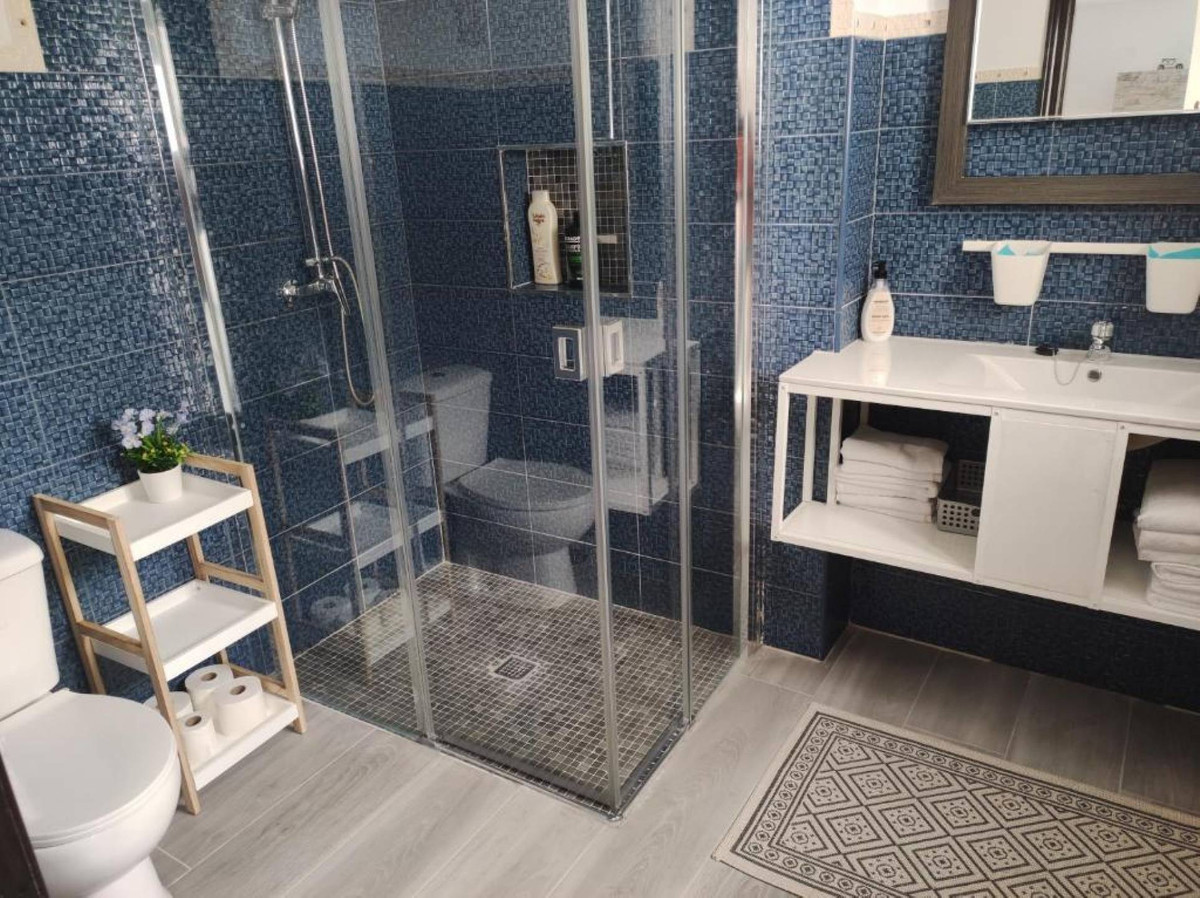 3 Bed Commercial unit for sale in Ronda Costa Del Sol, Málaga, Spain