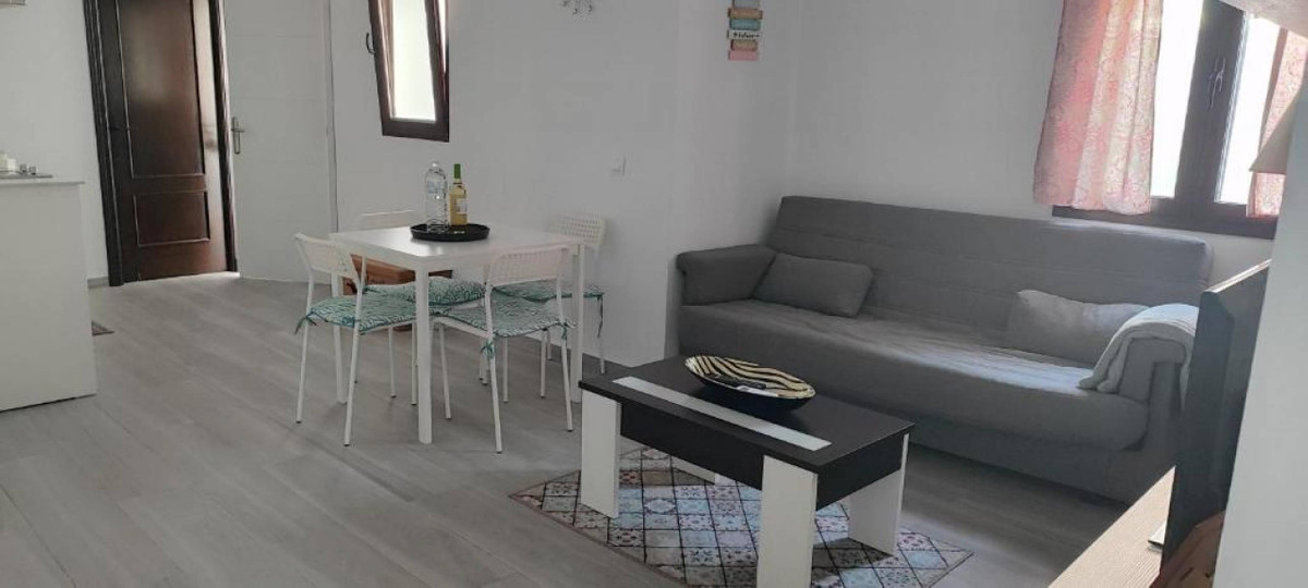 3 Bed Commercial unit for sale in Ronda Costa Del Sol, Málaga, Spain