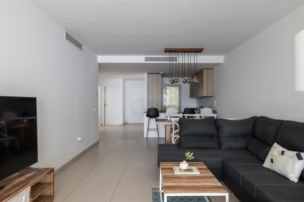 3 Bed Apartment for sale in La Capellania Costa Del Sol, Málaga, Spain