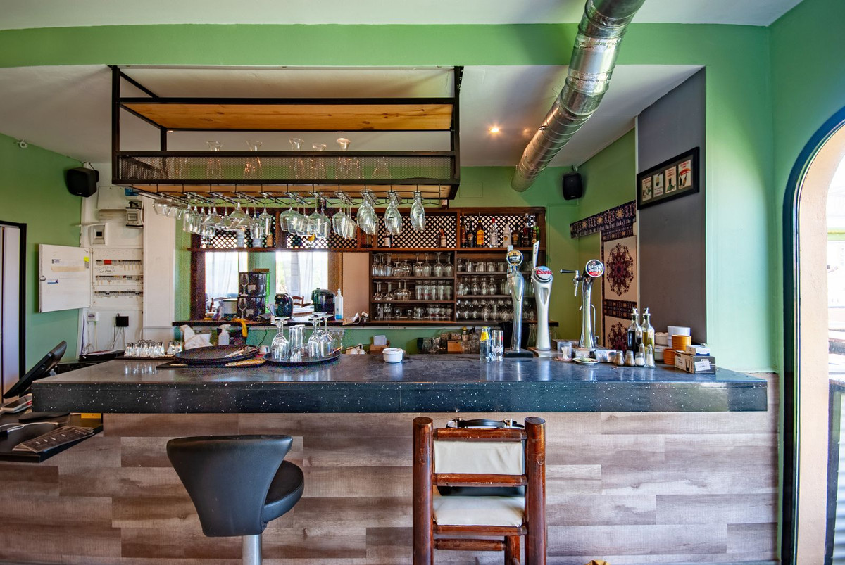 Se vende Restaurante  en Costa Del Sol, Málaga, España