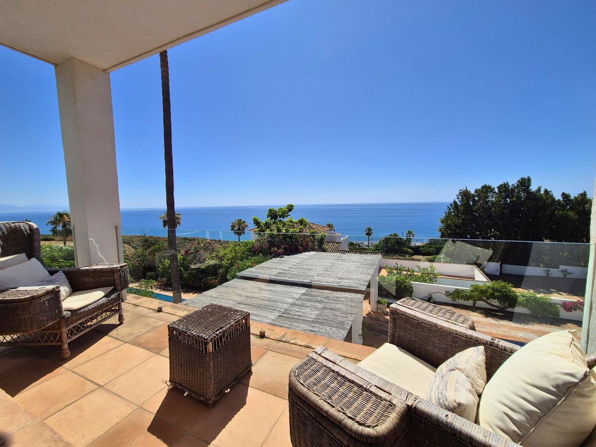 5 Bed Townhouse for sale in Manilva Costa Del Sol, Málaga, Spain