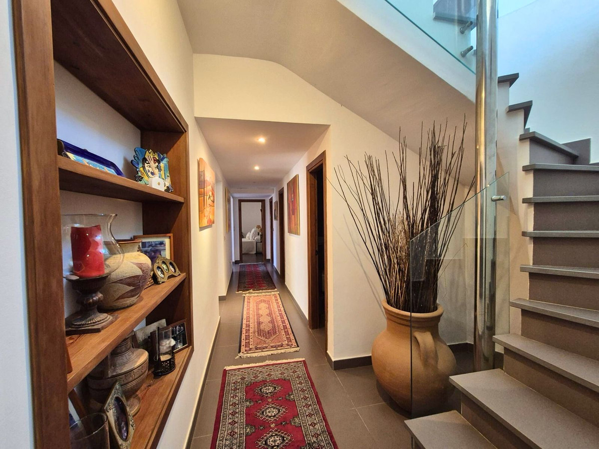 5 Bed Townhouse for sale in Manilva Costa Del Sol, Málaga, Spain