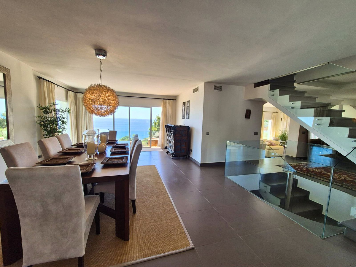 5 Bed Townhouse for sale in Manilva Costa Del Sol, Málaga, Spain