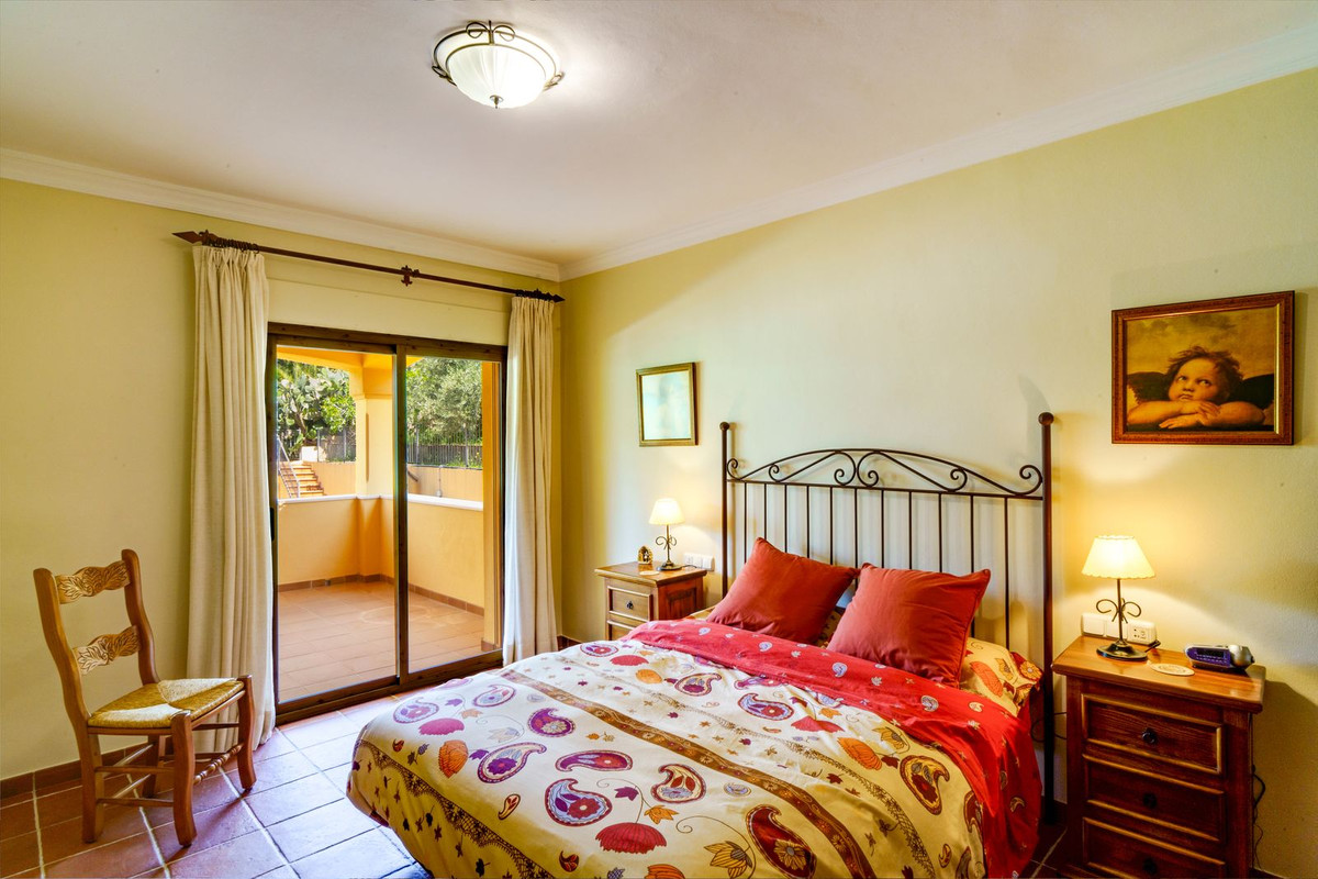 Se vende Villa - Chalet de 5 dormitorios en Costa Del Sol, Málaga, España