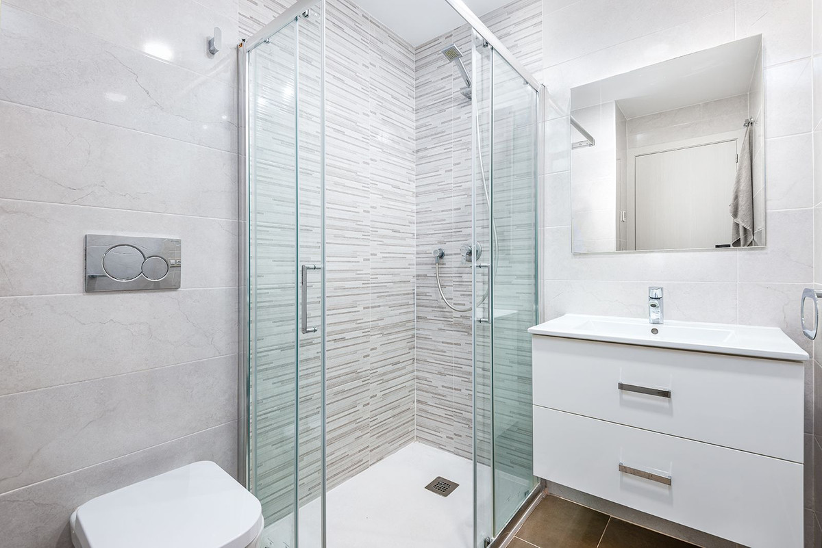 Se vende Ático de 2 dormitorios en Costa Blanca, Alicante, España