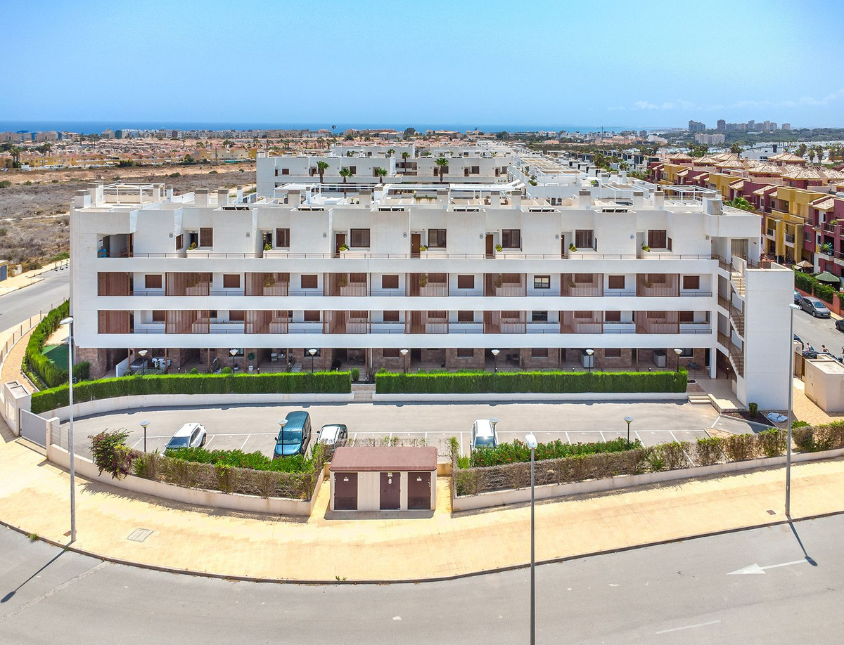 Se vende Ático de 2 dormitorios en Costa Blanca, Alicante, España