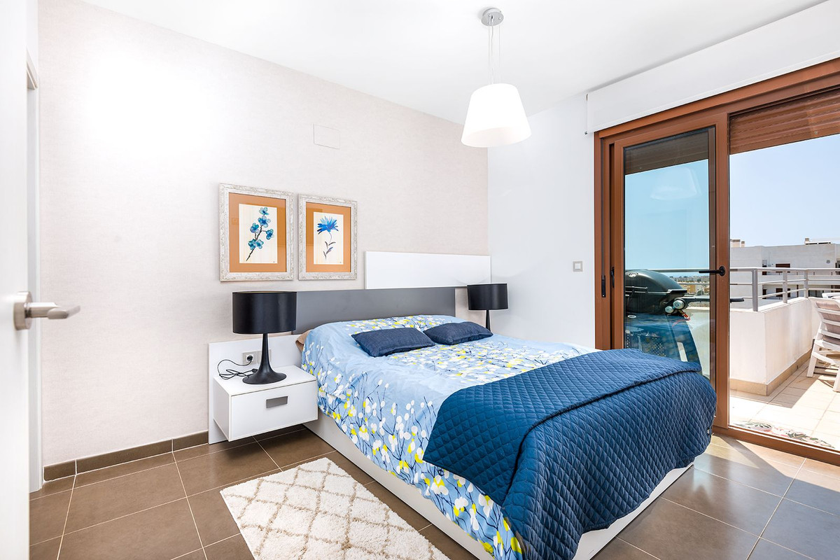 Se vende Ático de 2 dormitorios en Costa Blanca, Alicante, España