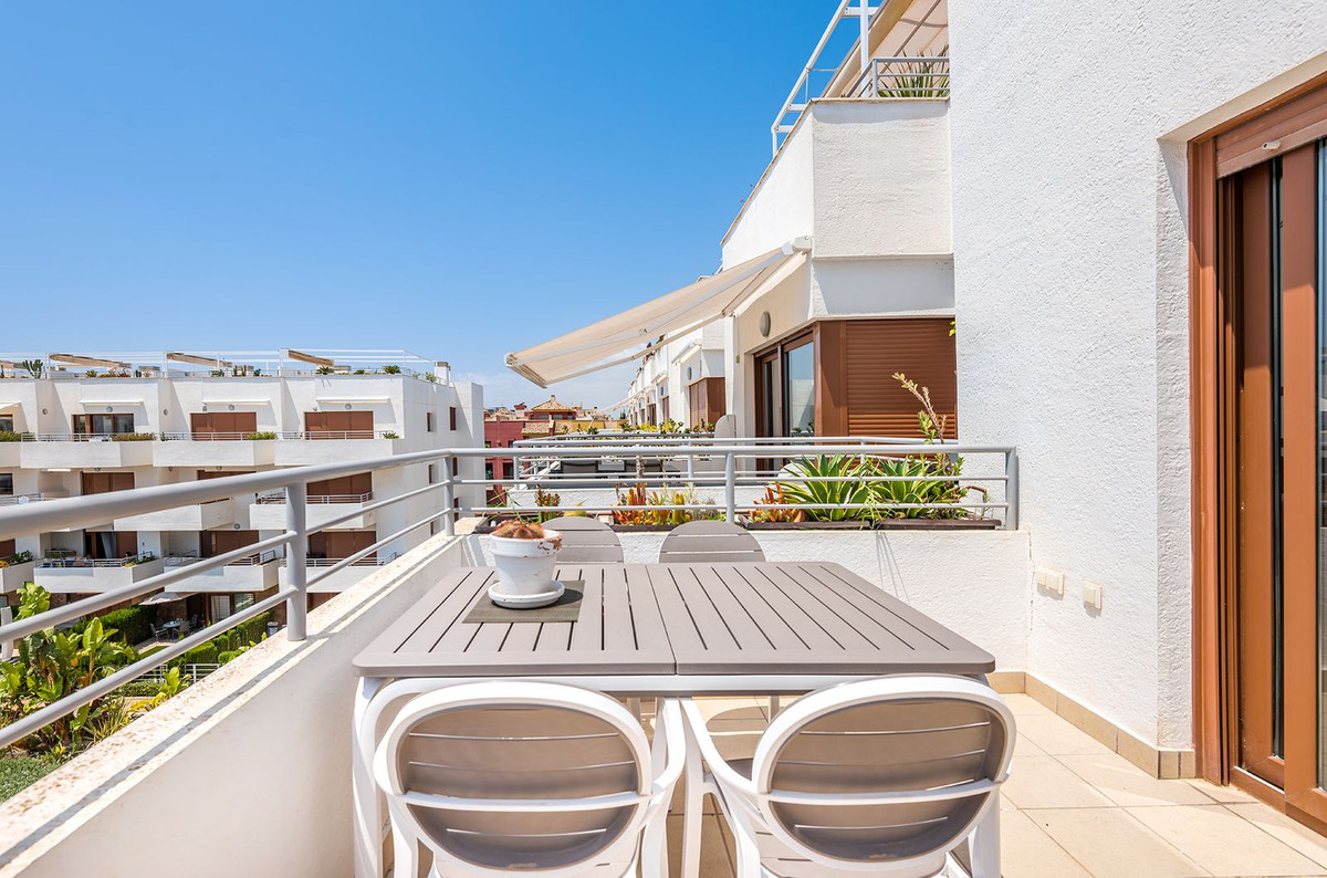 Se vende Ático de 2 dormitorios en Costa Blanca, Alicante, España