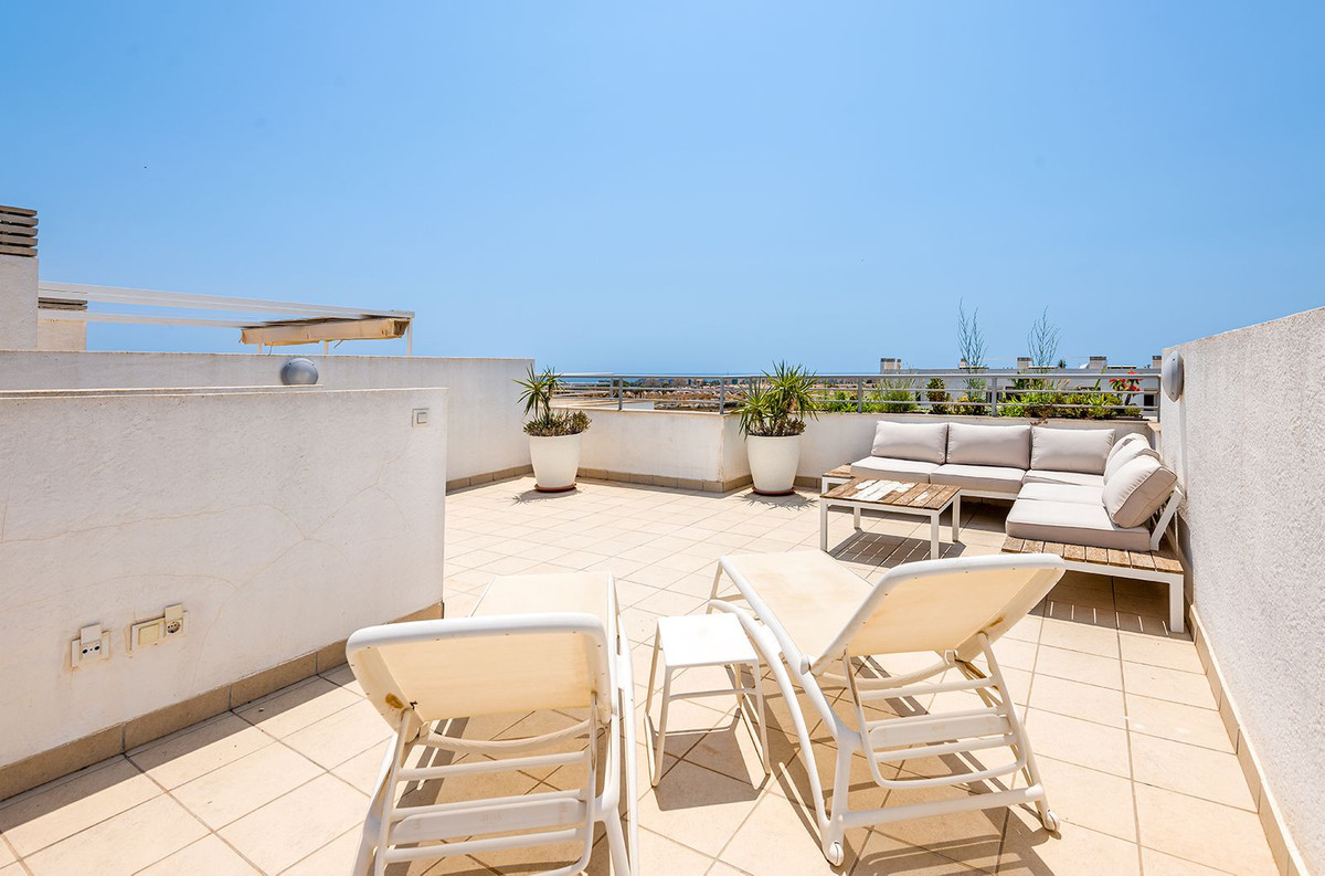 Se vende Ático de 2 dormitorios en Costa Blanca, Alicante, España
