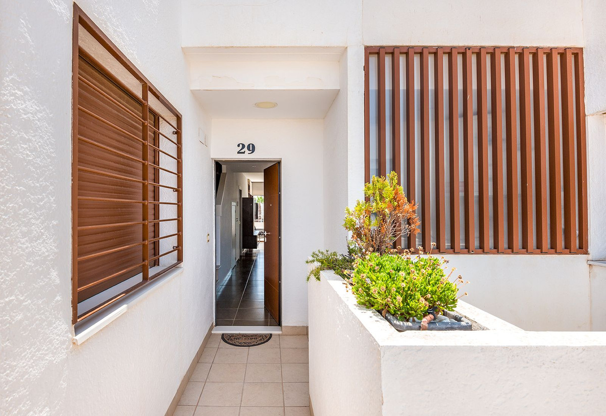 Se vende Ático de 2 dormitorios en Costa Blanca, Alicante, España