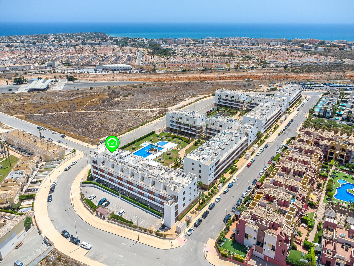Se vende Ático de 2 dormitorios en Costa Blanca, Alicante, España