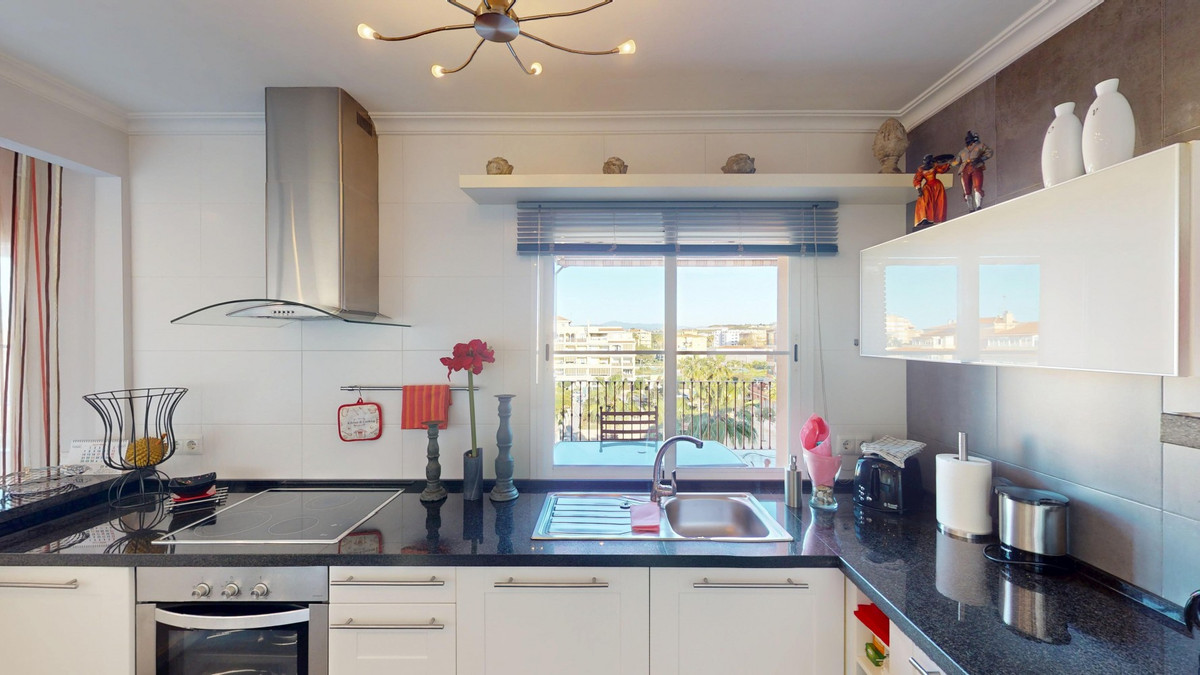 2 Bed Apartment for sale in Mezquitilla Costa Del Sol East, Málaga, Spain