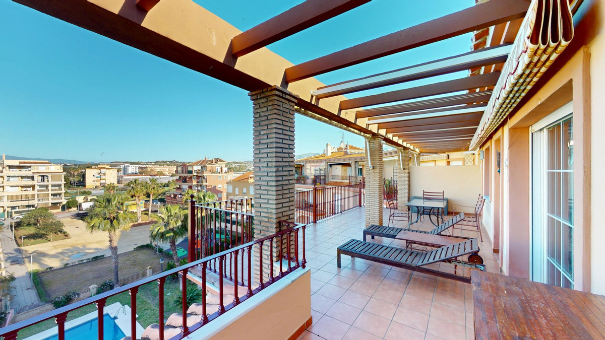2 Bed Apartment for sale in Mezquitilla Costa Del Sol East, Málaga, Spain
