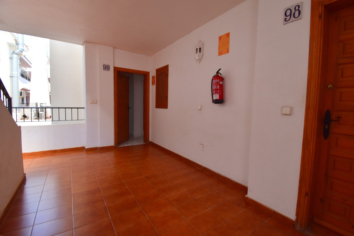 Se vende Apartamento Planta Media de 1 dormitorios en Costa Blanca, Alicante, España