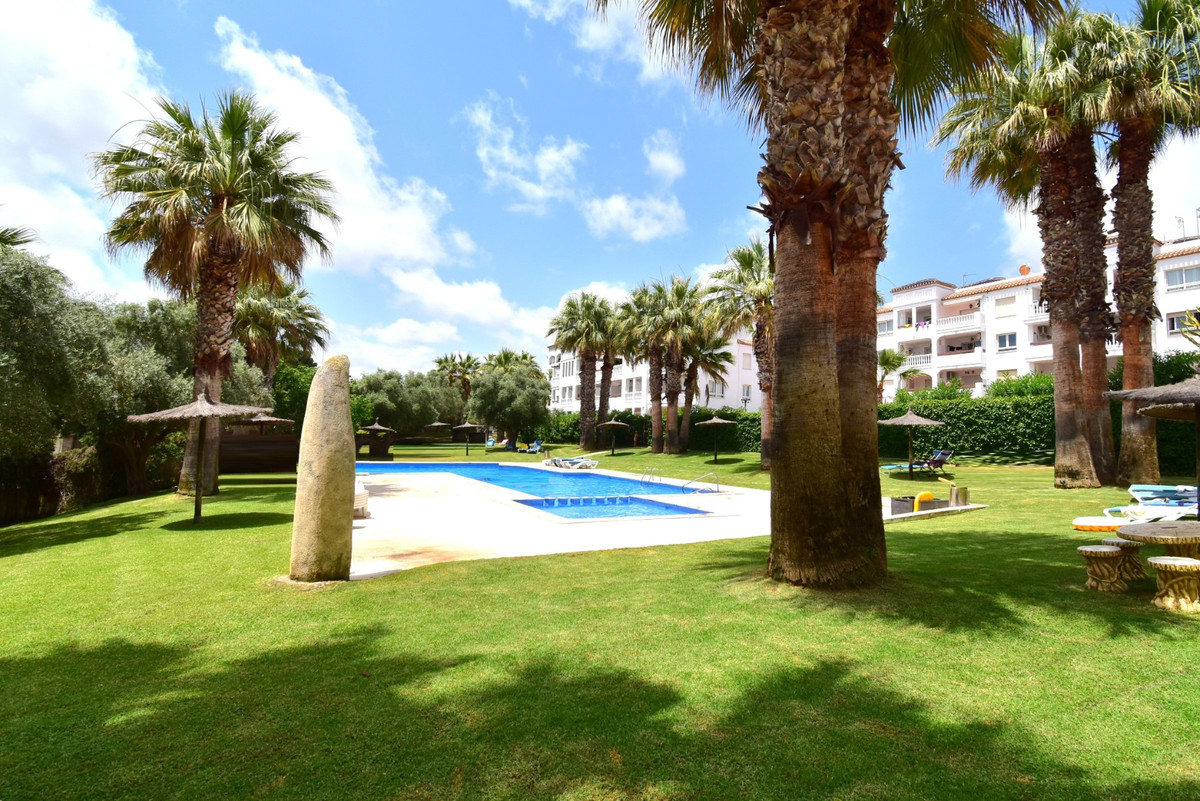 Se vende Apartamento Planta Media de 1 dormitorios en Costa Blanca, Alicante, España