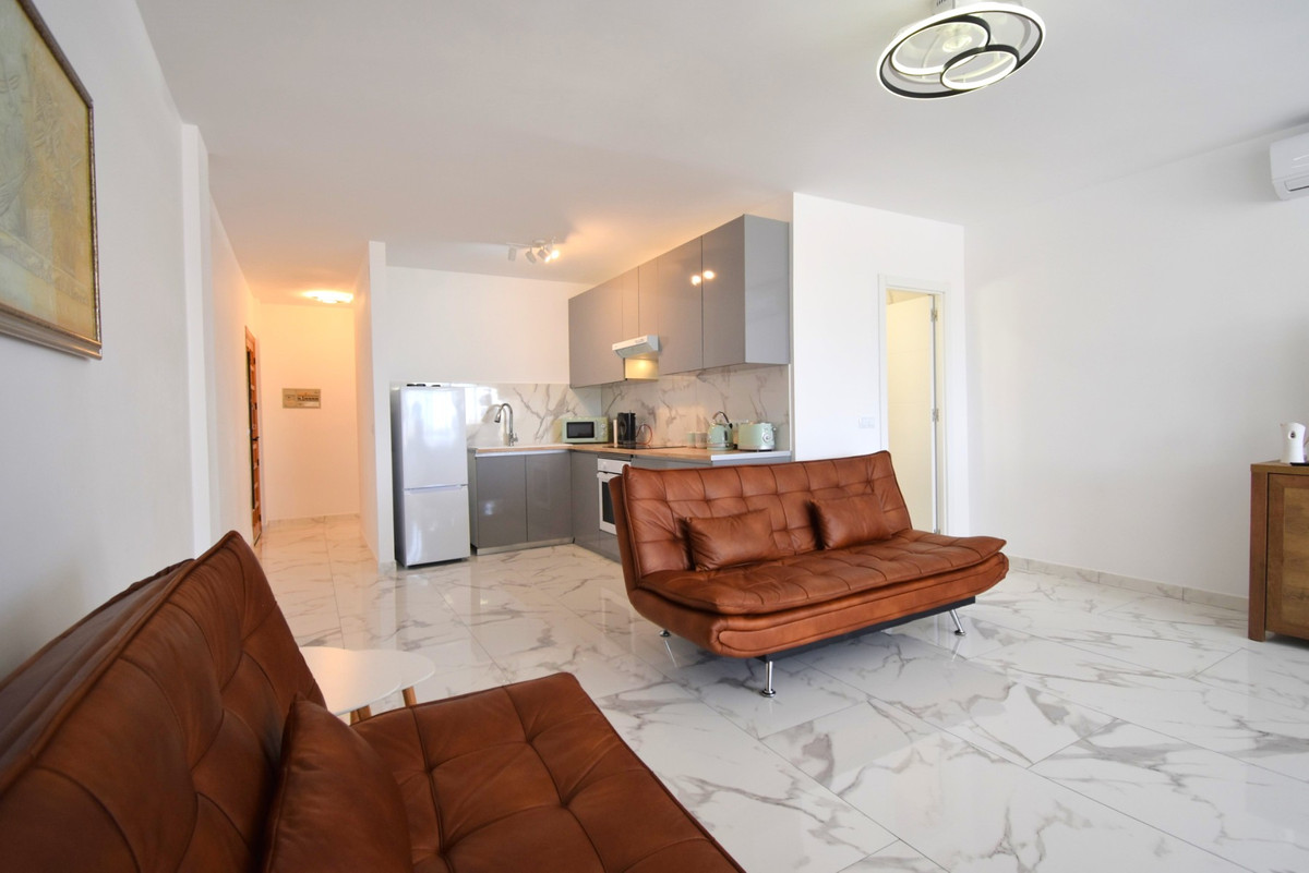 Se vende Apartamento Planta Media de 1 dormitorios en Costa Blanca, Alicante, España