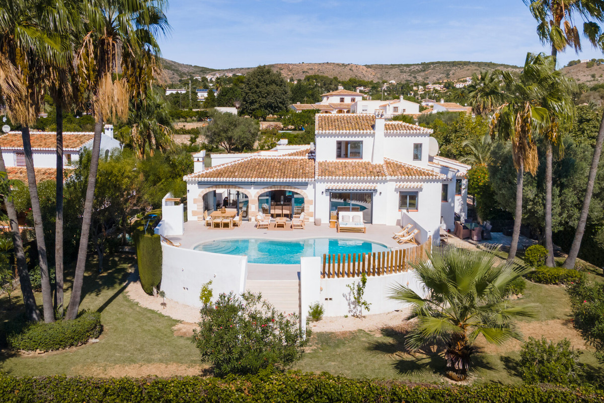 4 Bed Townhouse for sale in Javea Costa Blanca, Alicante, Spain