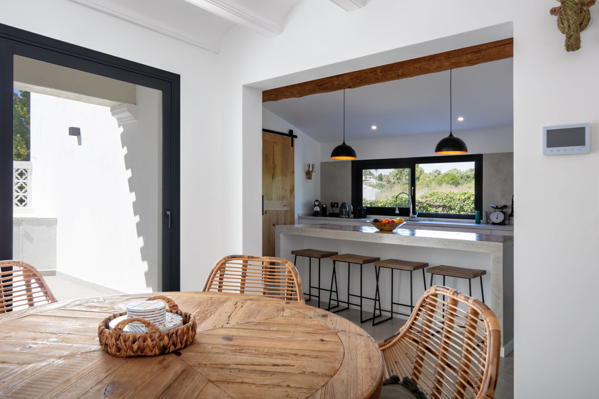 4 Bed Townhouse for sale in Javea Costa Blanca, Alicante, Spain