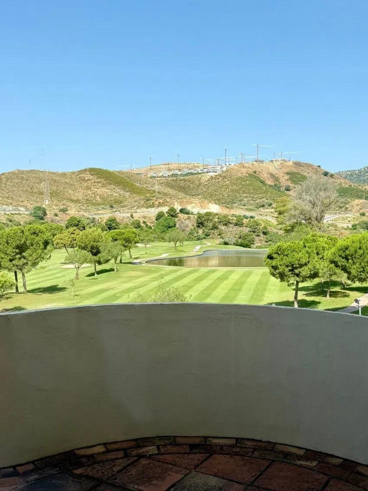 3 Bed Apartment for sale in Benahavís Costa Del Sol, Málaga, Spain