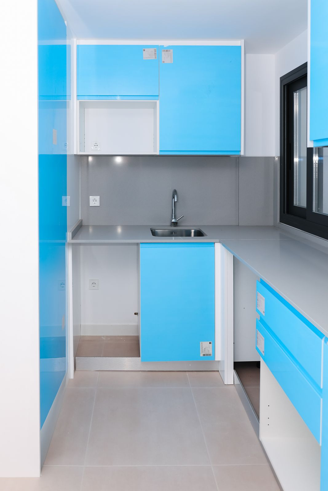 2 Bed Apartment for sale in Vélezmálaga Costa Del Sol East, Málaga, Spain