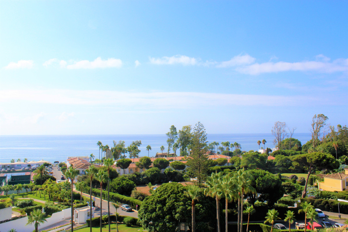 2 Bed Apartment for sale in Guadalmina Baja Costa Del Sol, Málaga, Spain