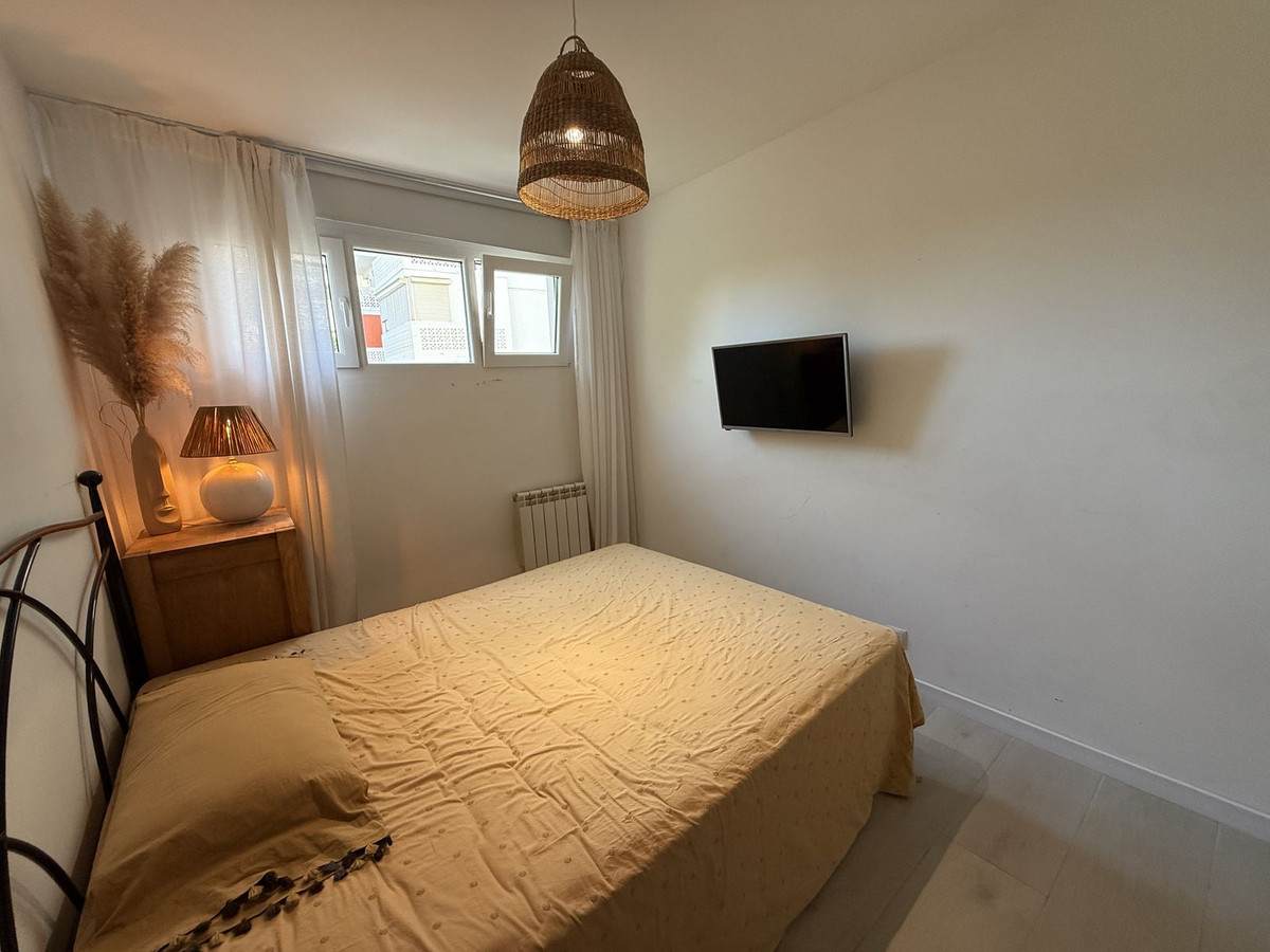 3 Bed Apartment for sale in Estepona Costa Del Sol, Málaga, Spain