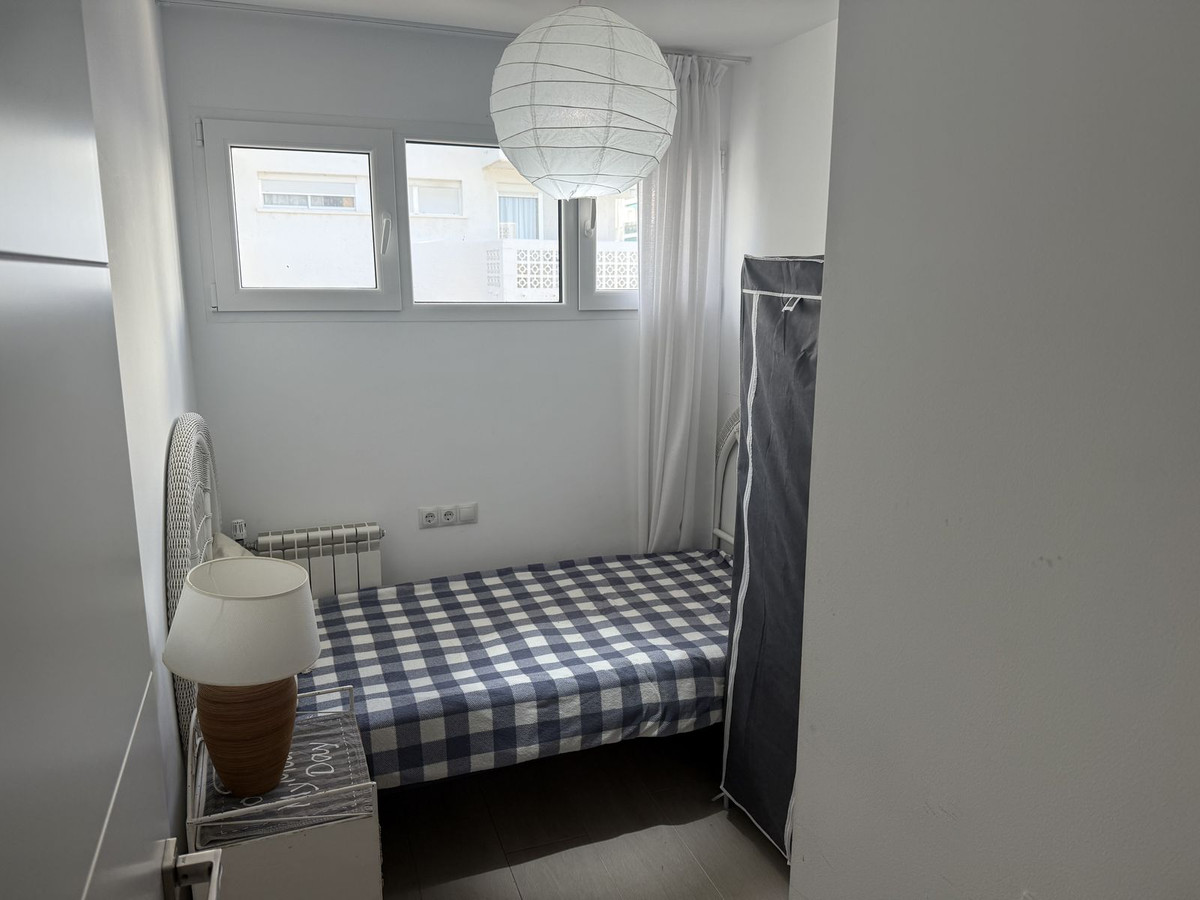 3 Bed Apartment for sale in Estepona Costa Del Sol, Málaga, Spain
